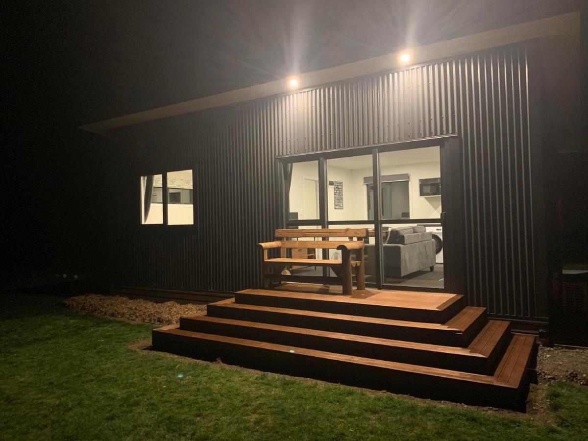 Oxford - Under The Mountains 1-Bedroom Guesthouse Burnt Hill Eksteriør bilde